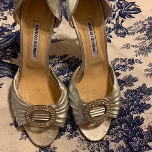 D’Orsay pumps